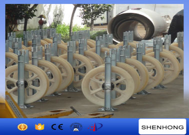 Rubber Covered Large Diameter Rope Pulley / Flexible Nylon Rope Pulley Single Conductor Stringing Blocks